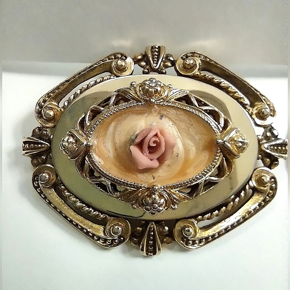 Vintage Avon Pink Porcelain Rose & Enamel Brooch